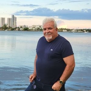 Meet your Posher, Calixto